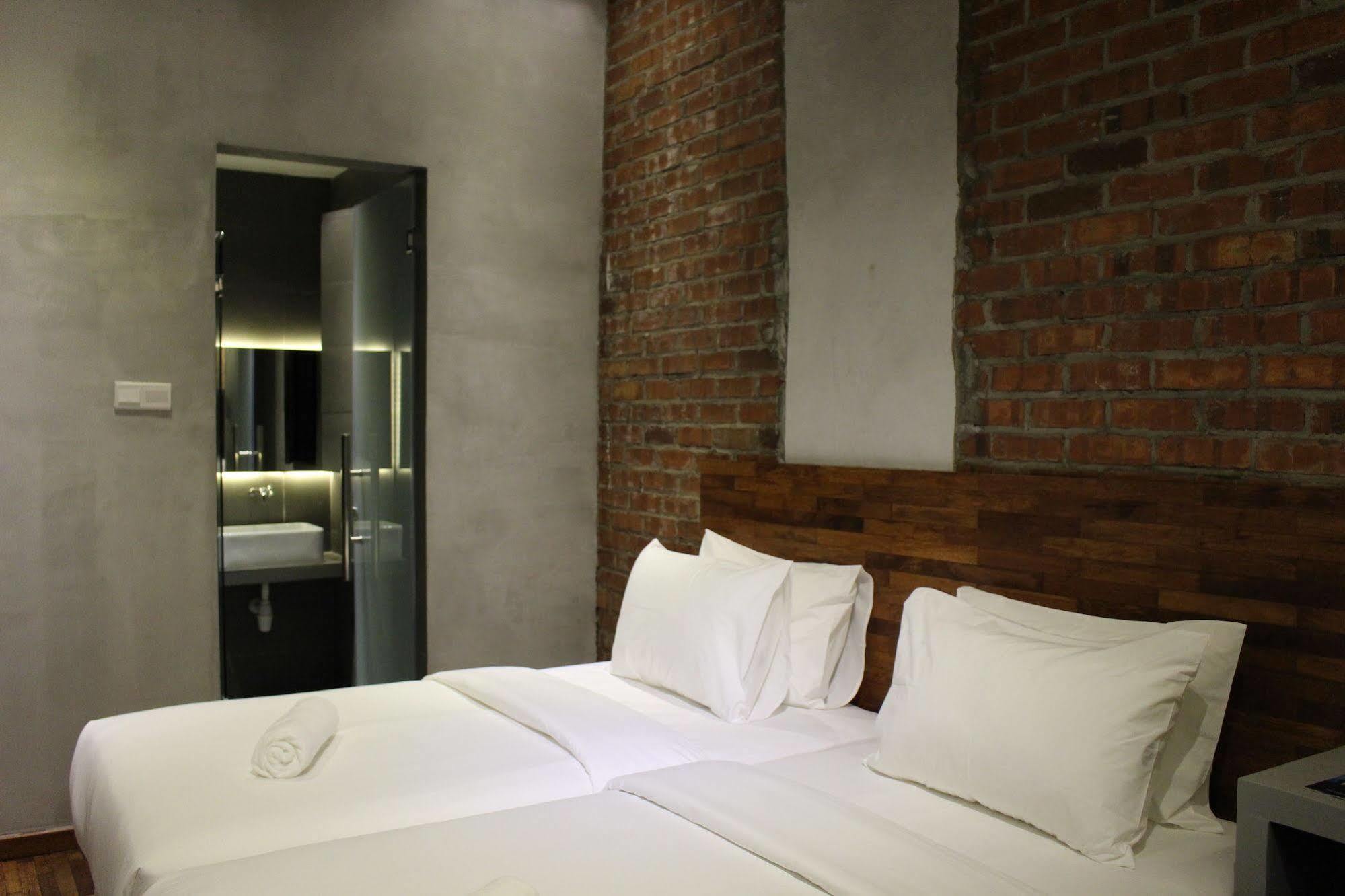 Chaos Boutique Hotel Куала Лумпур Екстериор снимка
